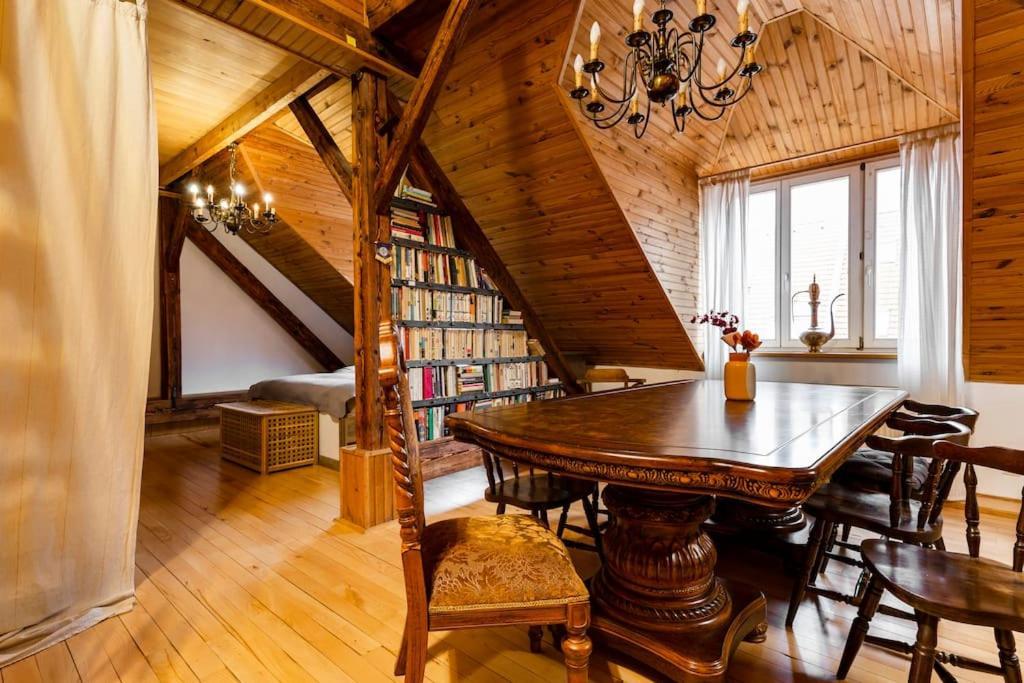 Rooftop 180M2 Loft With Private Sauna, Братислава Екстериор снимка