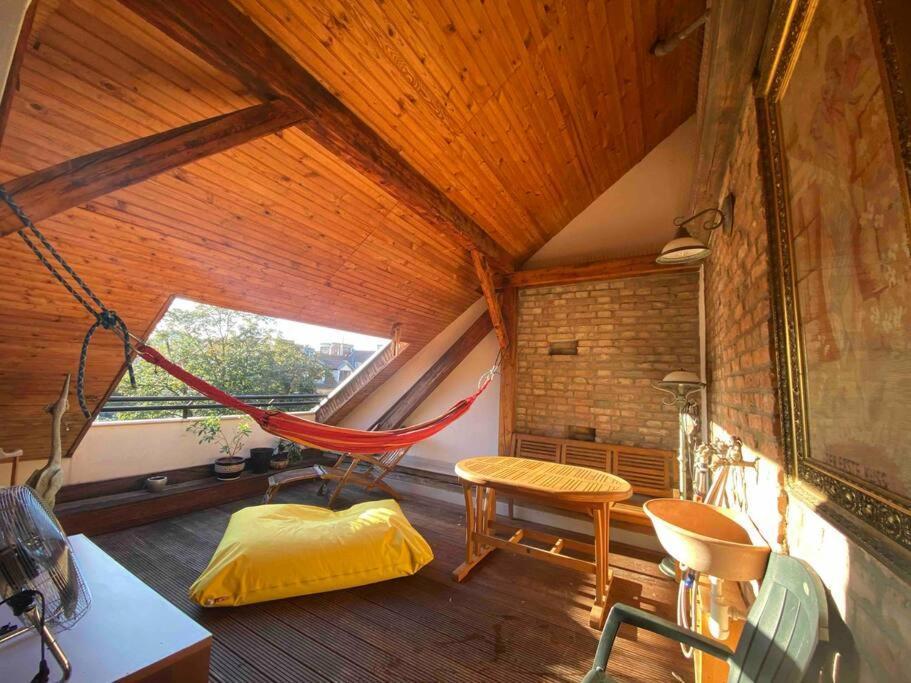 Rooftop 180M2 Loft With Private Sauna, Братислава Екстериор снимка