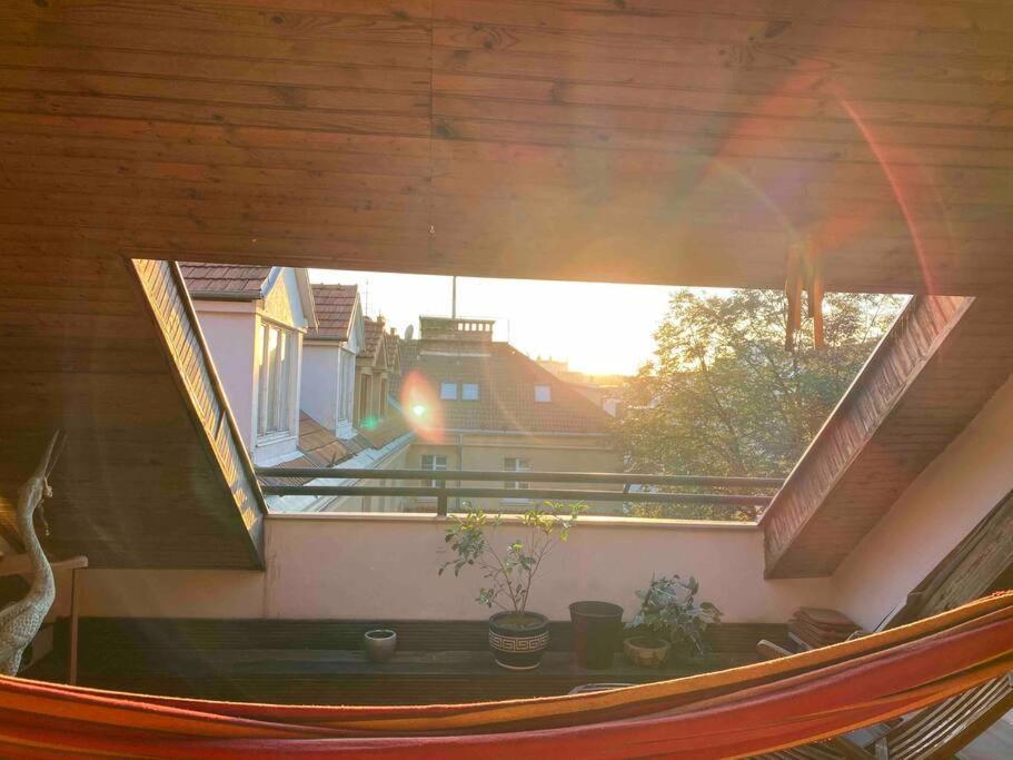 Rooftop 180M2 Loft With Private Sauna, Братислава Екстериор снимка
